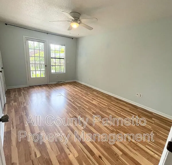 256 Fleming Rd #D — Photo 10