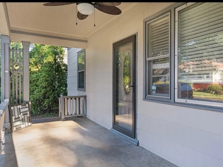 423 Money Tree Ln — Photo 6