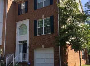 11530 Wild Hawthorn Ct, Reston, VA 20194