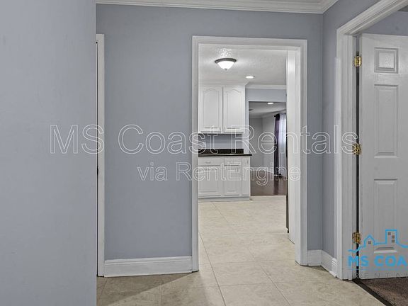 3rd image of 7609 Hammond Dr