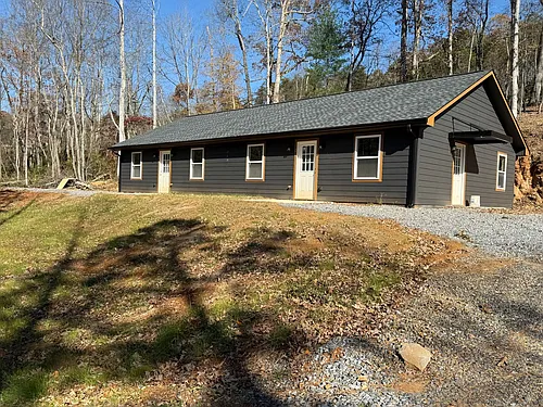 358 Simonds Rd #B Photo 1 358 Simonds Rd #B Photo 1