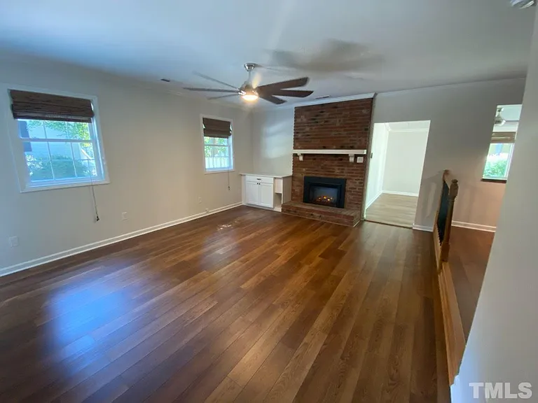 404 S Montreal Ct — Photo 35