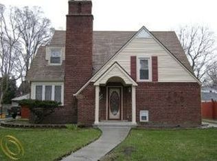 15088 Warwick St, Detroit, MI 48223