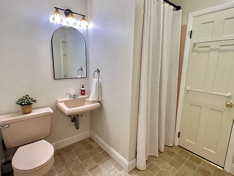 23054 Town Creek Dr — Photo 14