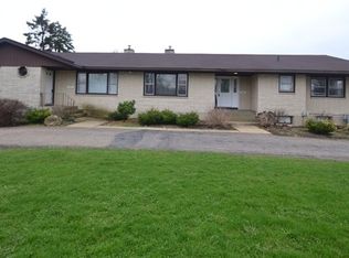 1180 Bode Rd, Elgin, IL 60120