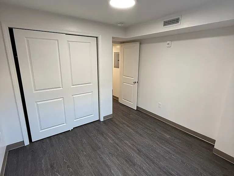 19 Darling St #5 — Photo 6