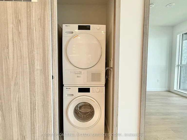 68 Esther Shiner Blvd #912 — Photo 15