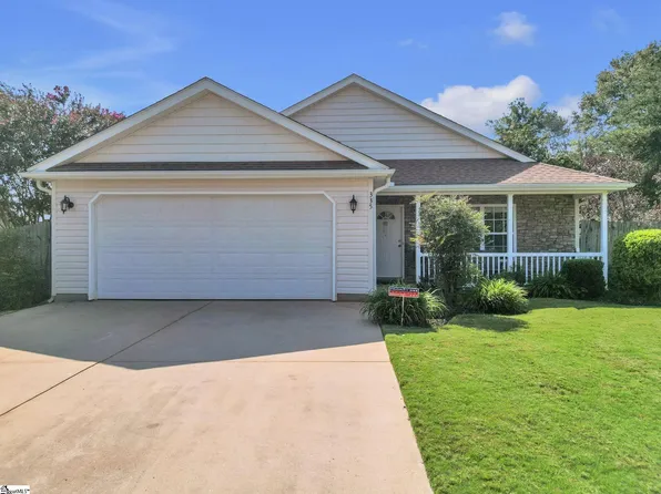 335 Heatherbrook Dr, Lyman, SC 29365