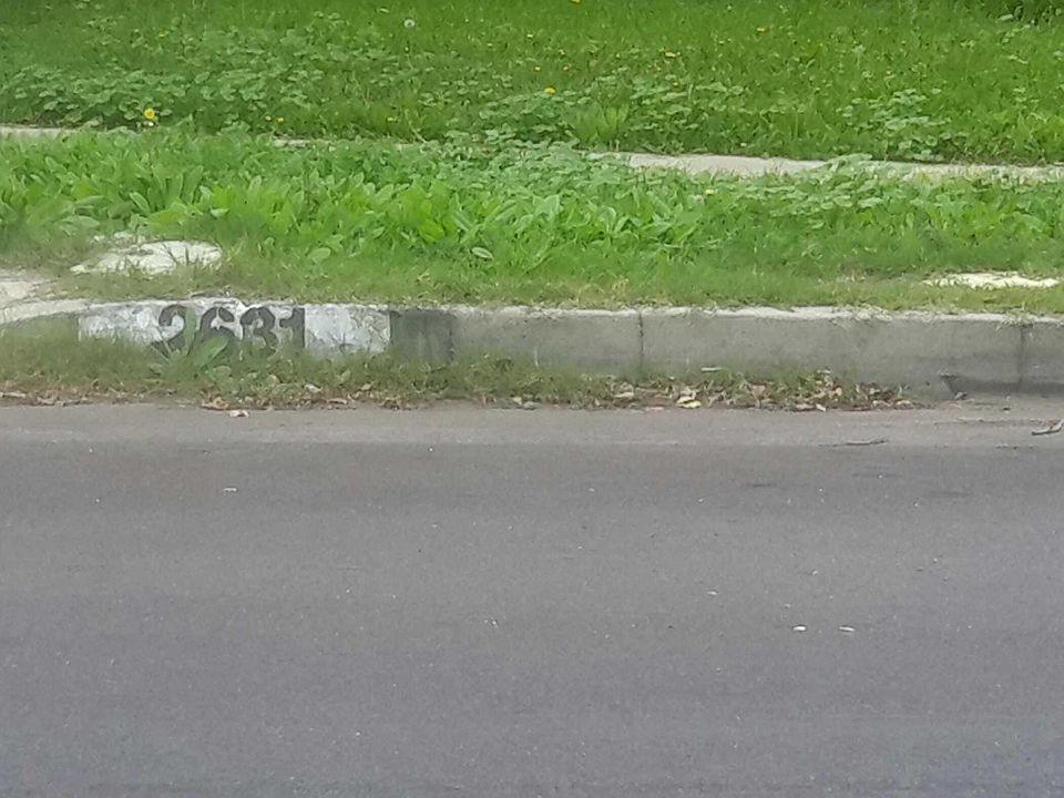 2nd image of 2631 Kelton Ave