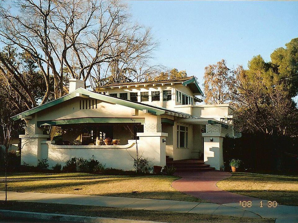 airplane  bungalow