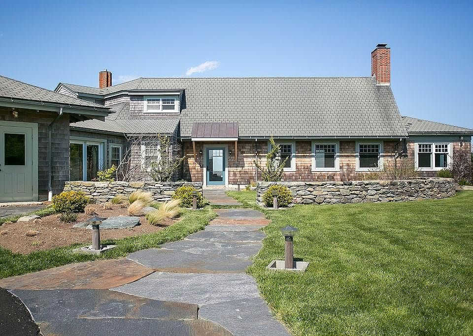 310 Indian Ave, Middletown, RI 02842 Zillow