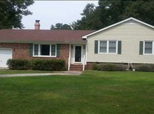 998 Stillwood Cir, Jacksonville, NC 28540