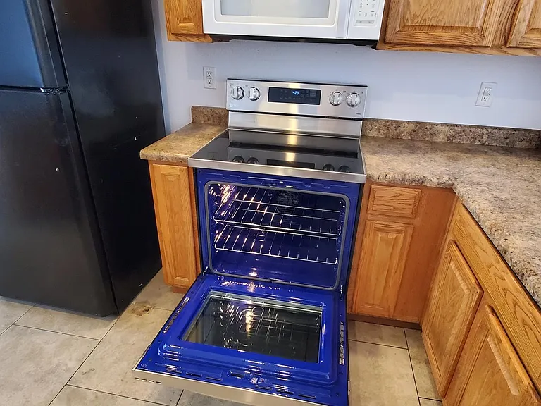 Kitchen - New range/oven