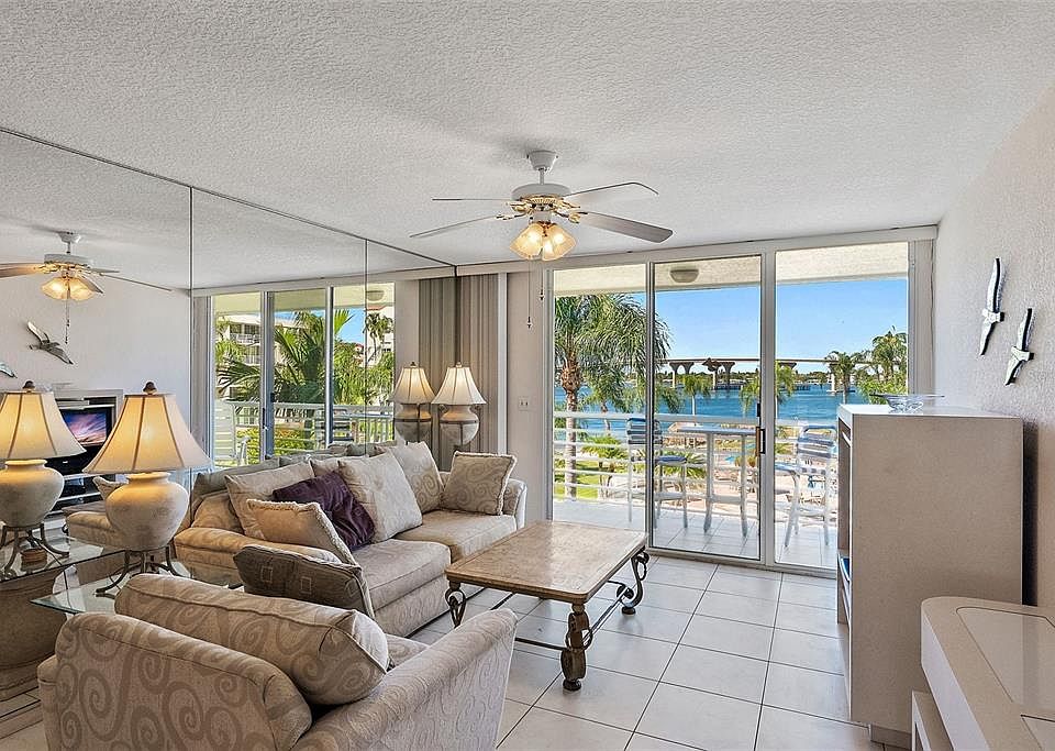6061 Bahia Del Mar Cir Saint Petersburg, FL Zillow