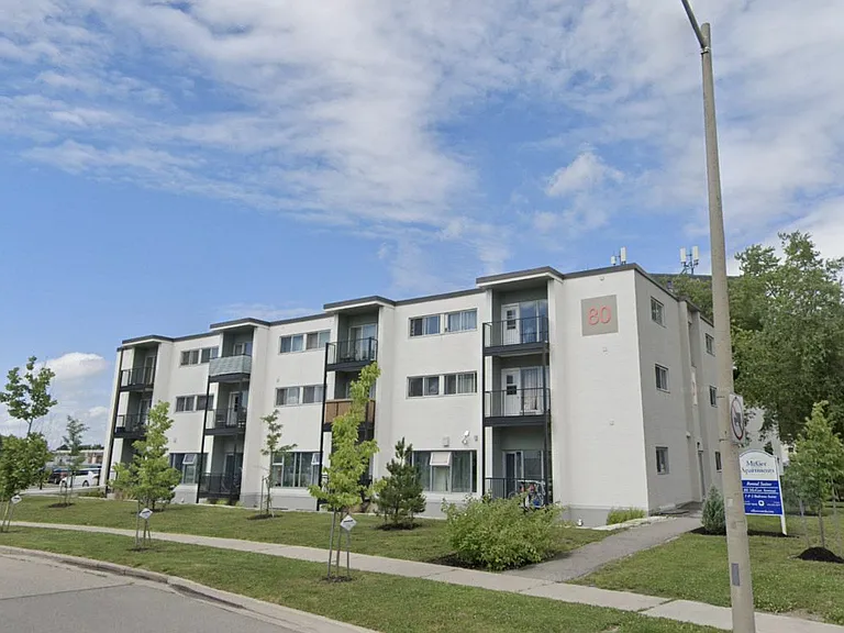 80 McGee Ave — Photo 3