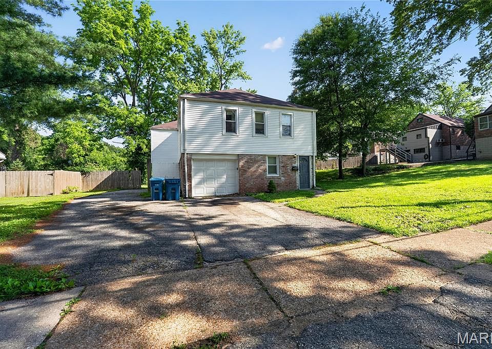 1st image of 615 Derinda Ave