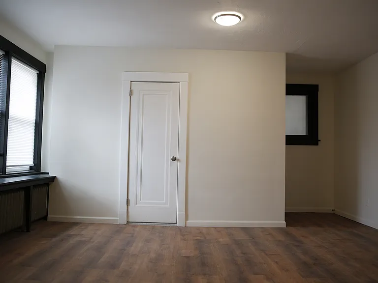 3374 Dawson St — Photo 11