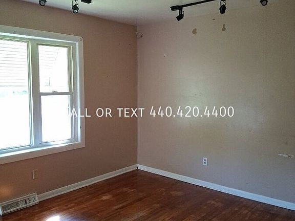 5th image of 207 14th St