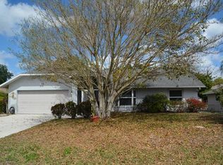 8333 Tahiti Rd, Fort Myers, FL 33967