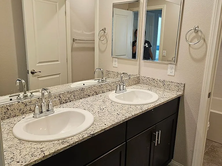 1171 Twincrest Ave — Photo 5