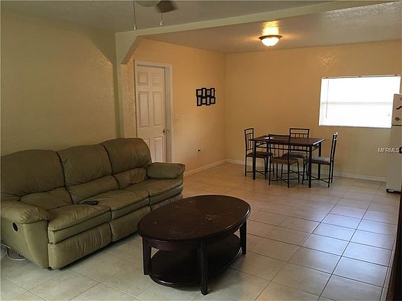 2nd image of 2920 Galaxy Ln