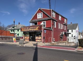 192 Wakelee Ave, Ansonia, CT 06401