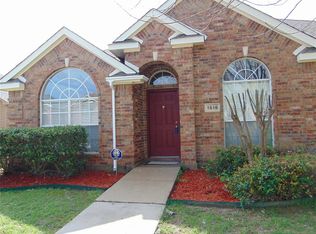 1516 Tumble Creek Dr, Desoto, TX 75115