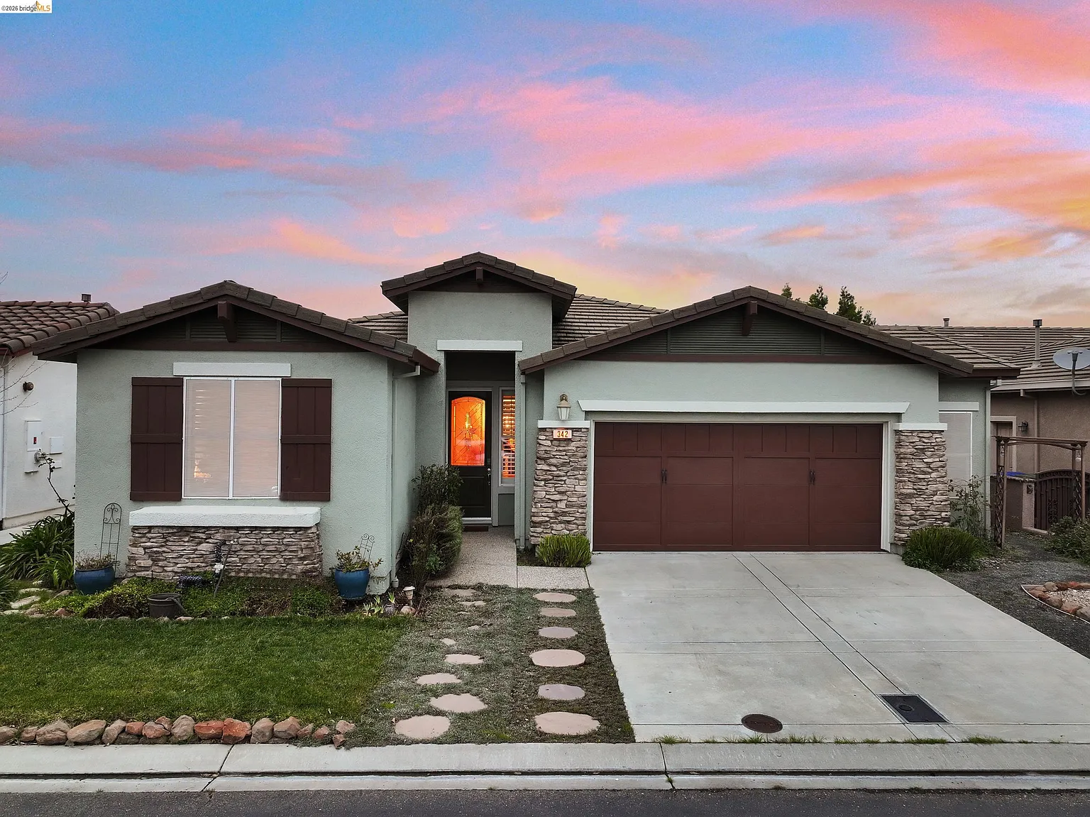 342 Desert Forest Ct photo 1