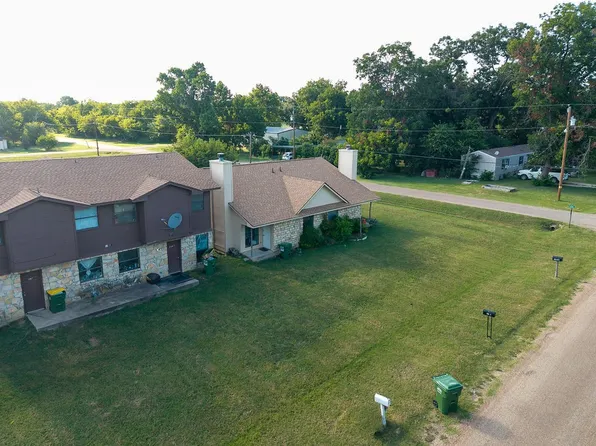909 Shepherd St, Morgan, TX 76671
