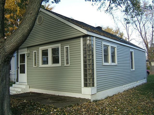 2nd image of 1906 S Waldemere