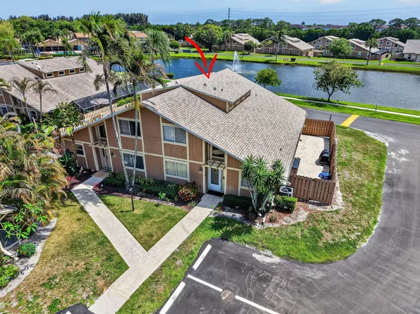 102 Maplecrest Circle, Jupiter, FL 33458