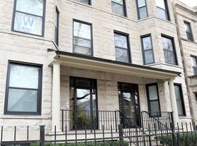 3821 N. Lakewood - G