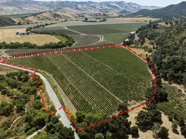 Cienega Rd, Paicines, CA 95043
