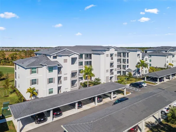 12240 Wellen Golf St #104, Venice, FL 34293