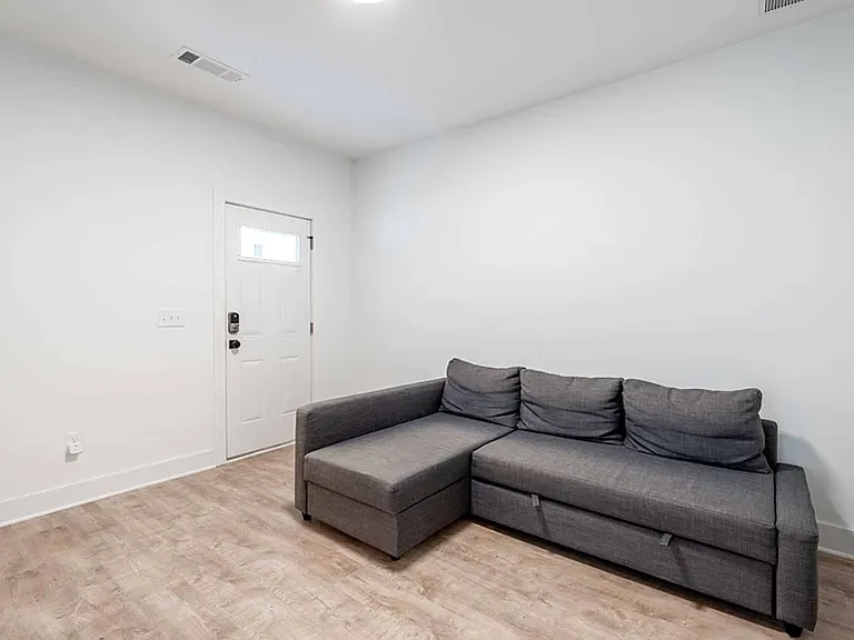443 Lynch Ave NW — Photo 15