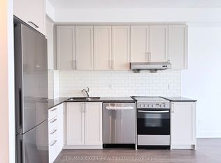 268 Buchanan Dr #527W, Markham, ON L3R 8G9