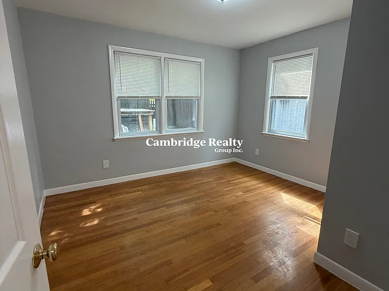 308 Summer St #1-R — Photo 13