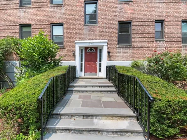 14 S Broadway #7-3A, Irvington, NY 10533