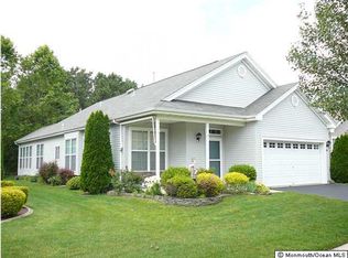 29 Kirkby Ln, Manchester Township, NJ 08759