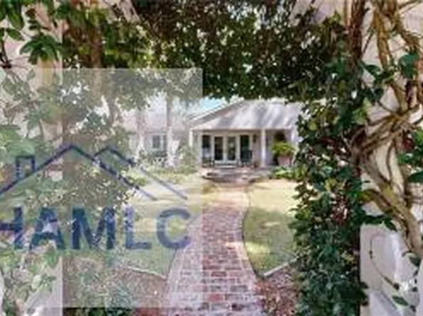 231 Magnolia Ave, Saint Simons Island, GA 31522