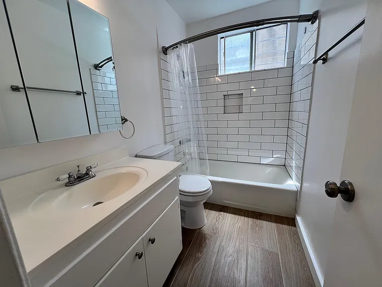 3733 Military Bathroom