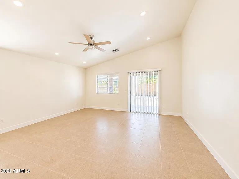 43250 W Estrada St — Photo 10