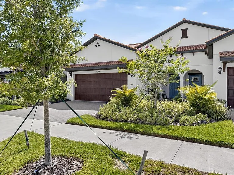 17334 Holly Well Ave — Photo 5