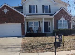 911 Midjay Dr, Liberty, MO 64068