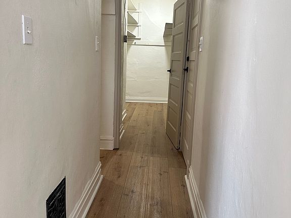 3rd image of 3148 Miami St #1F