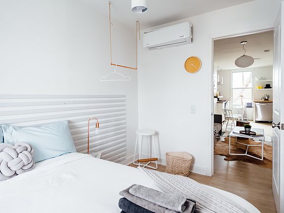 3rd image of 49A Jewett Ave #3