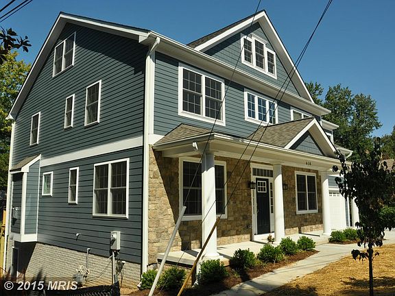 2nd image of 3705 Lawrence Ave