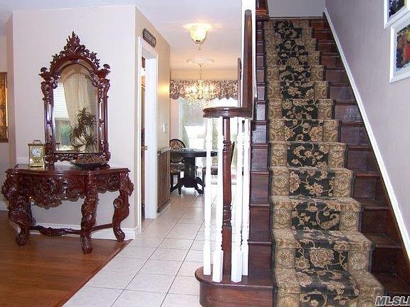2nd image of 24 Oak Ave