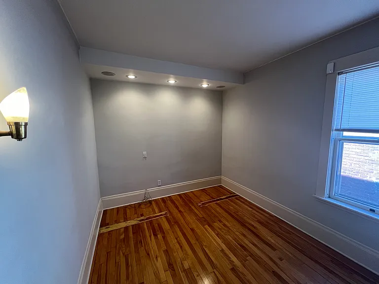 2312 Girard Ave S #3 — Photo 15