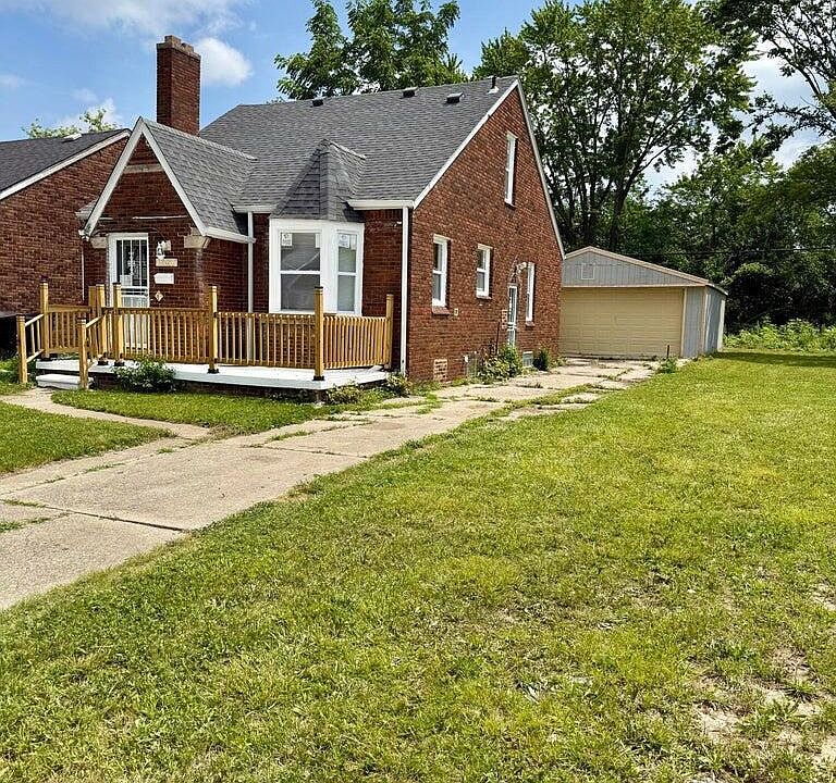 18050 Goulburn Ave, photo 2